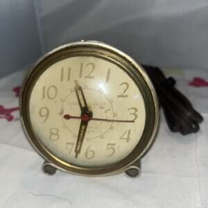 Vintage General Electric 7H224 Telechron Electric Alarm Clock